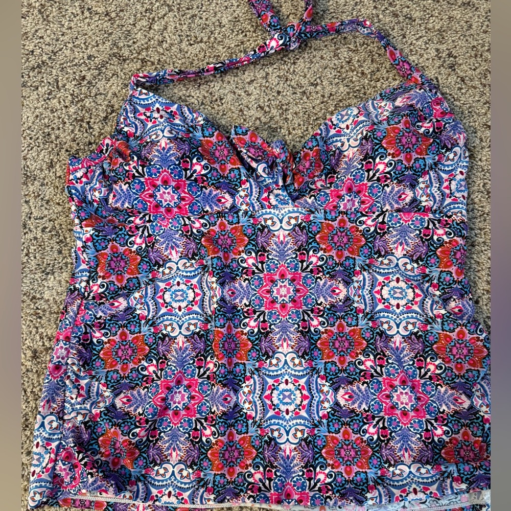 Catalina Tankini Size X/L (16-18) multi colored
